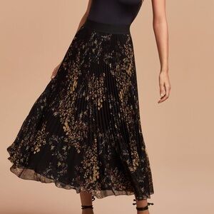 Aritzia Terre Midi Skirt in Black Floral Print